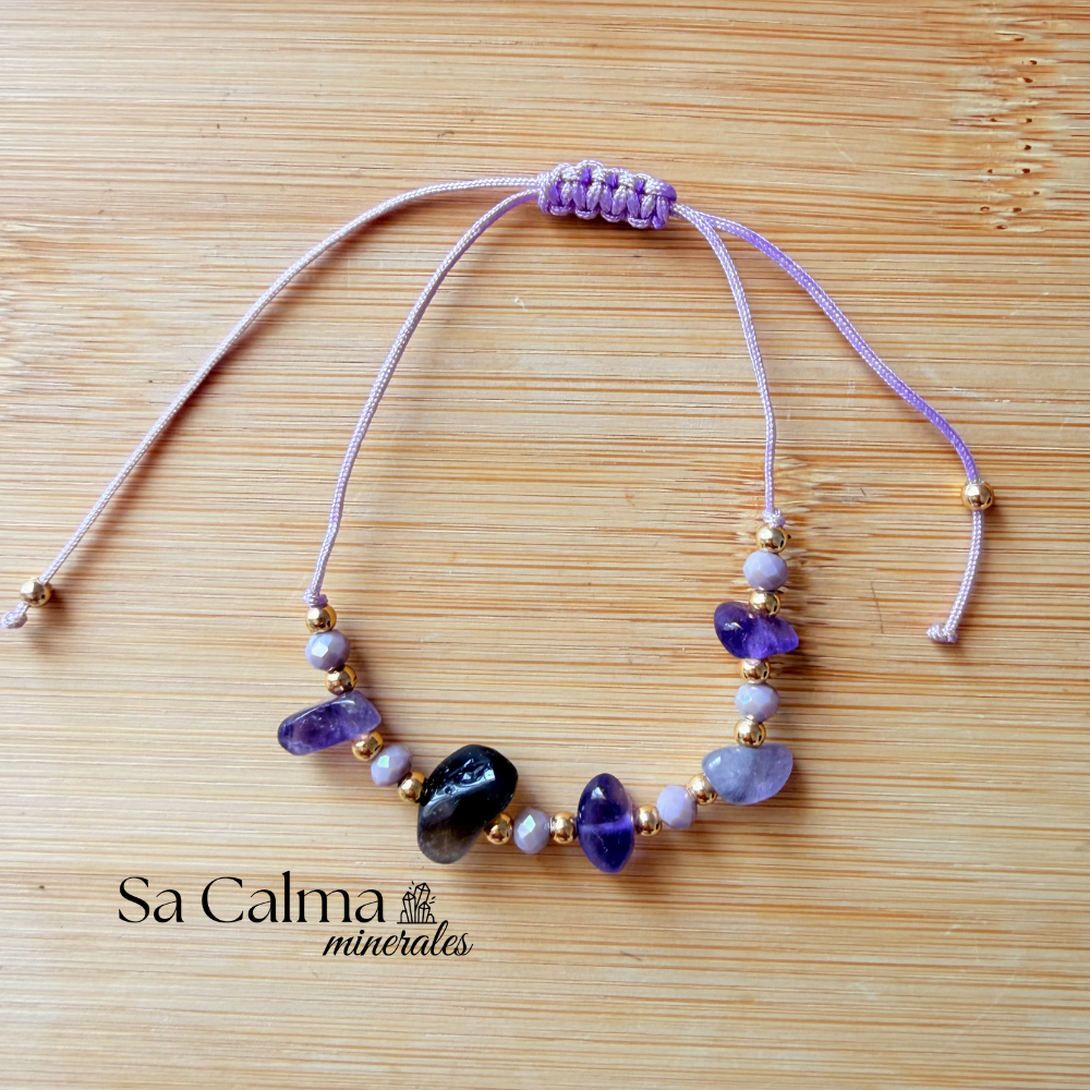 Pulsera de Hilo con Amatista – Calma, Protección y Equilibrio Emocional