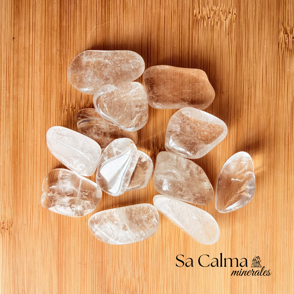 Rodado Plano de Cuarzo Cristal – Energía, Claridad y Equilibrio