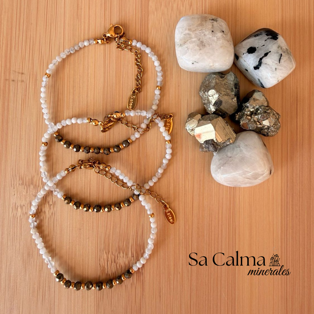 Pulsera de Pirita y Piedra Luna con Cierre de Acero Inoxidable Dorado para Protección e Intuición