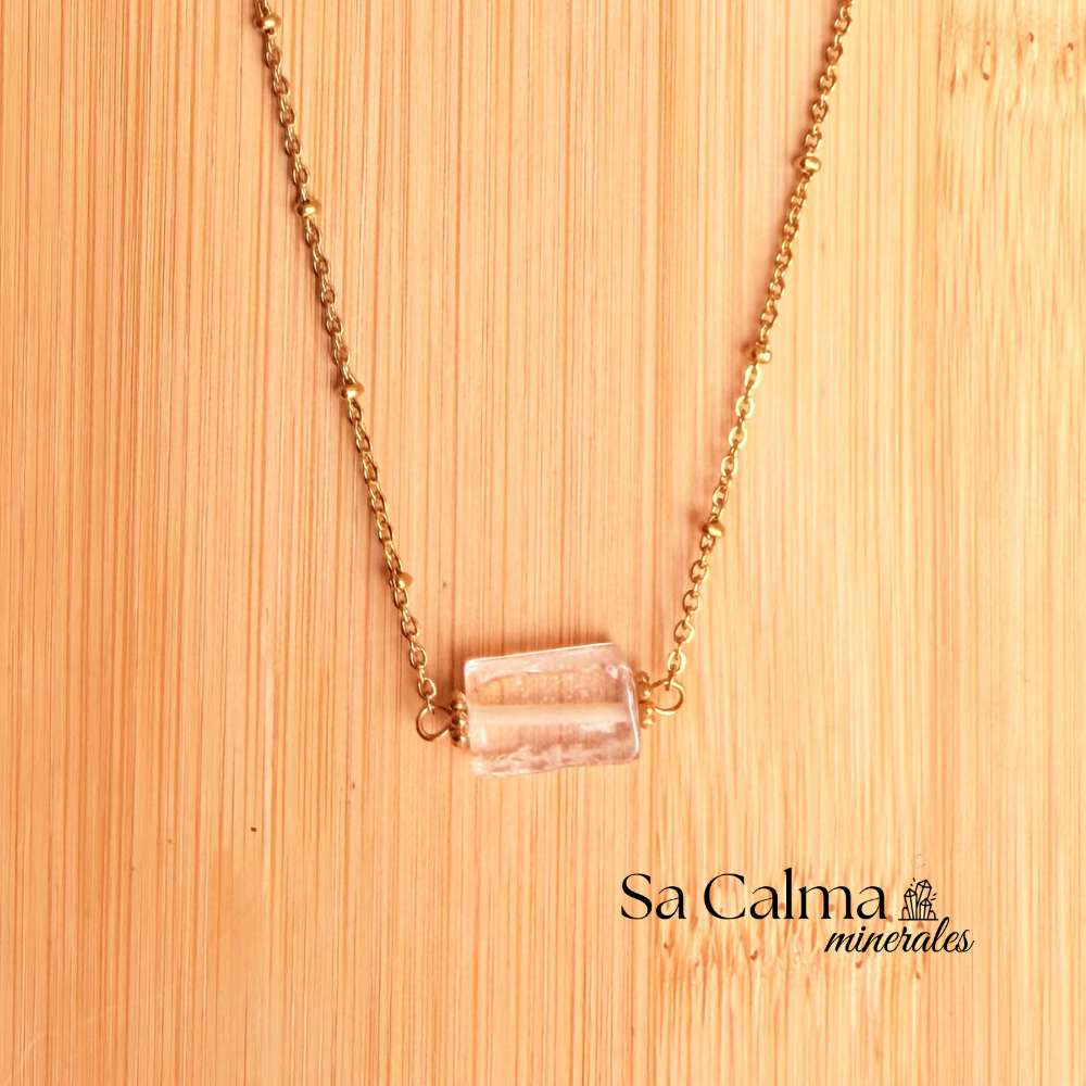 Collar Clea de Cuarzo Cristal – Energía, Claridad y Equilibrio Espiritual