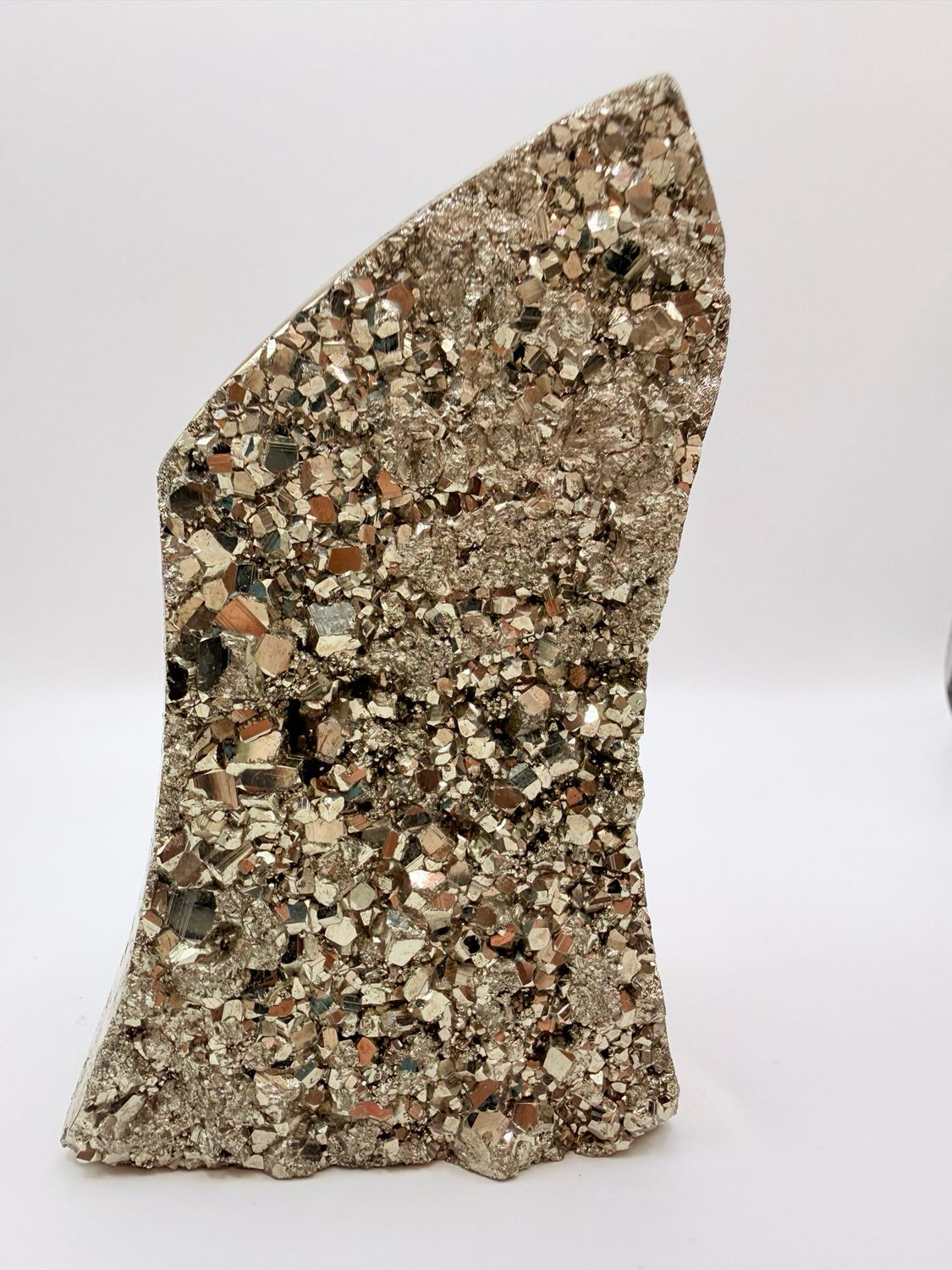 Pirita Semipulida – 346 g (aprox.)