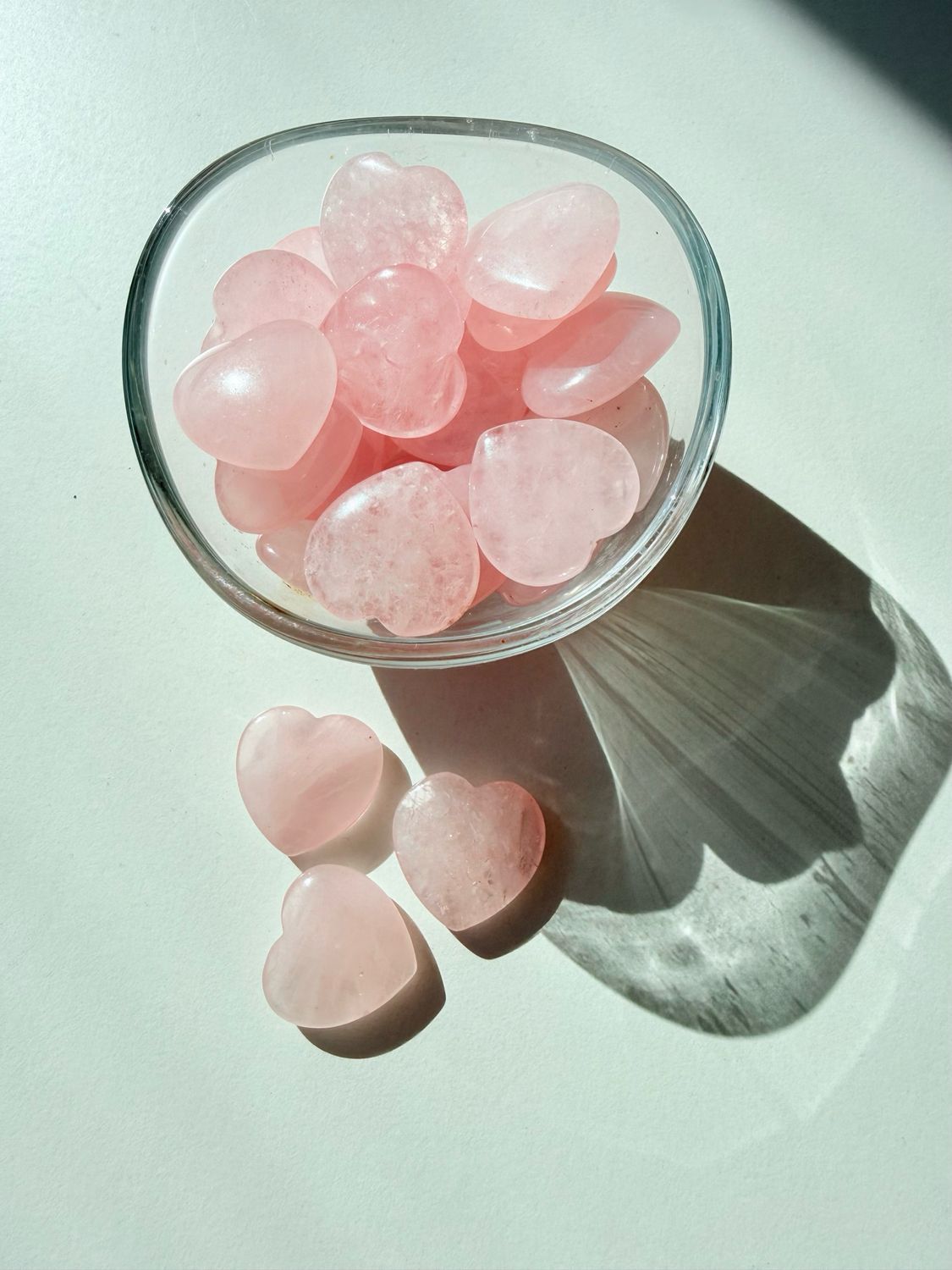 Cuarzo Rosa en Forma de Corazón Pequeño para Amor, Calma y Sanación Emocional
