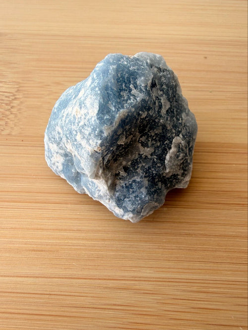 Angelita en Bruto Natural para Paz Interior y Protección Energética