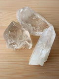 Punta de Cuarzo Cristal Maestro para Claridad, Energía y Potenciación Espiritual