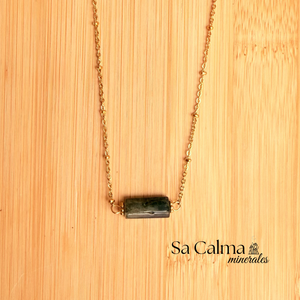 Collar Clea de Labradorita – Protección Energética, Intuición y Transformación