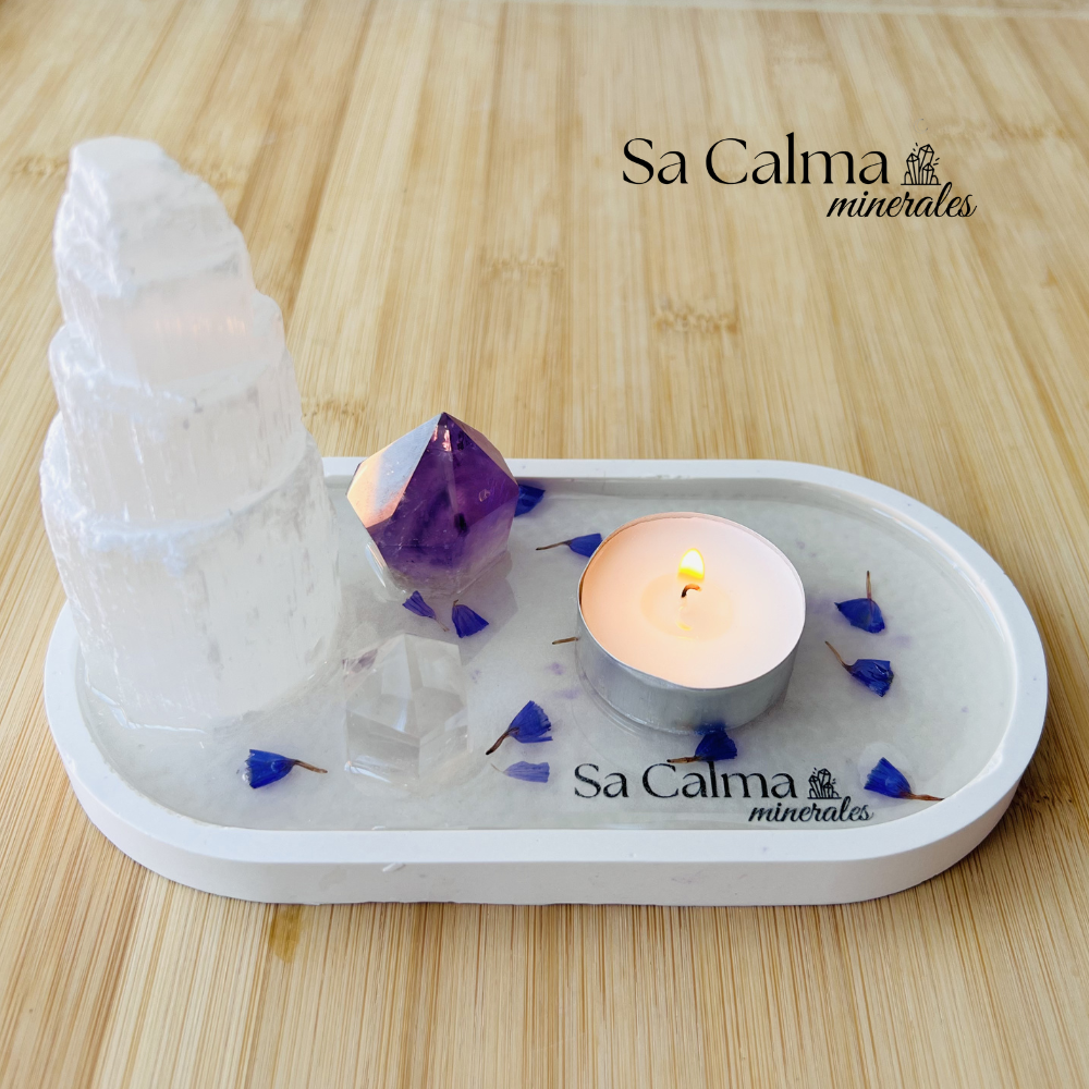 Tu Espacio Sagrado – Altar Artesano con Selenita, Amatista y Cuarzo Cristal
