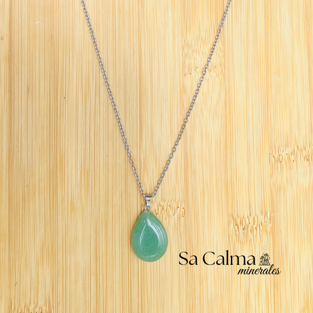 Collar de Aventurina Verde con Cadena de Acero Inoxidable – Equilibrio y Prosperidad