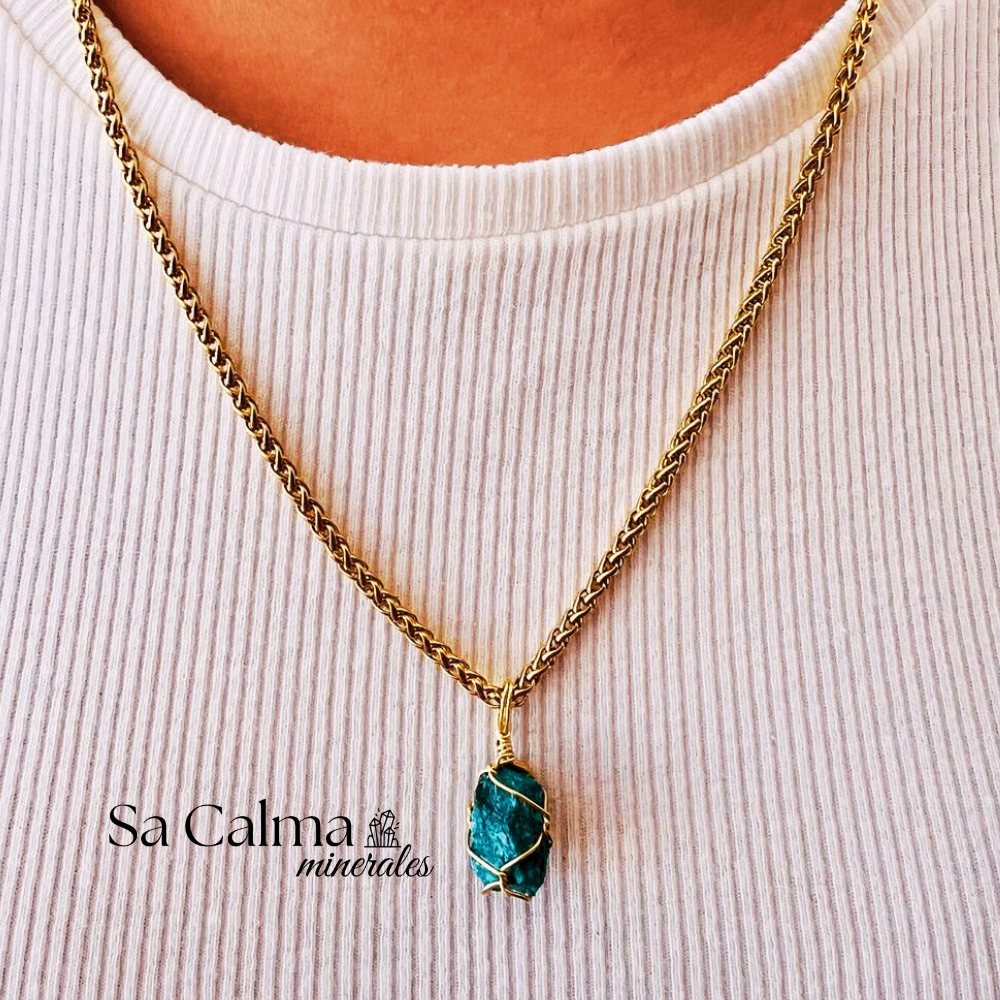 Collar de Acero Inoxidable con Crisocola – Armonía y Comunicación