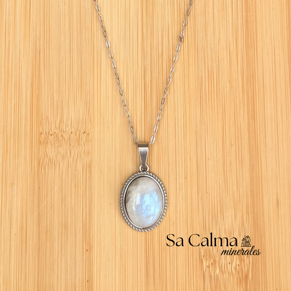 Collar de Acero Inoxidable con Piedra Luna – Intuición y Equilibrio