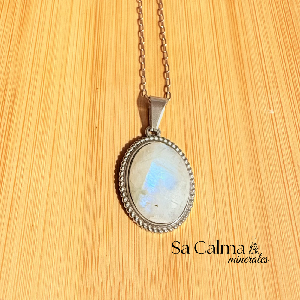 Collar de Acero Inoxidable con Piedra Luna – Intuición y Equilibrio