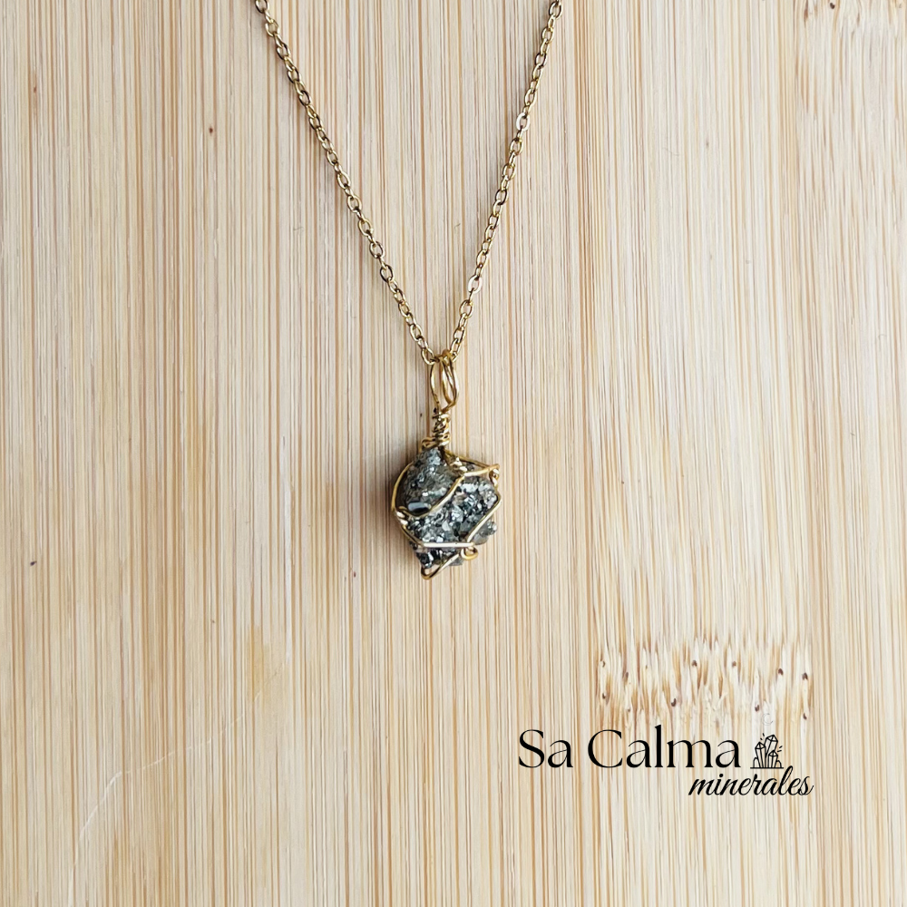 Collar de Acero Inoxidable con Pirita – Protección y Prosperidad